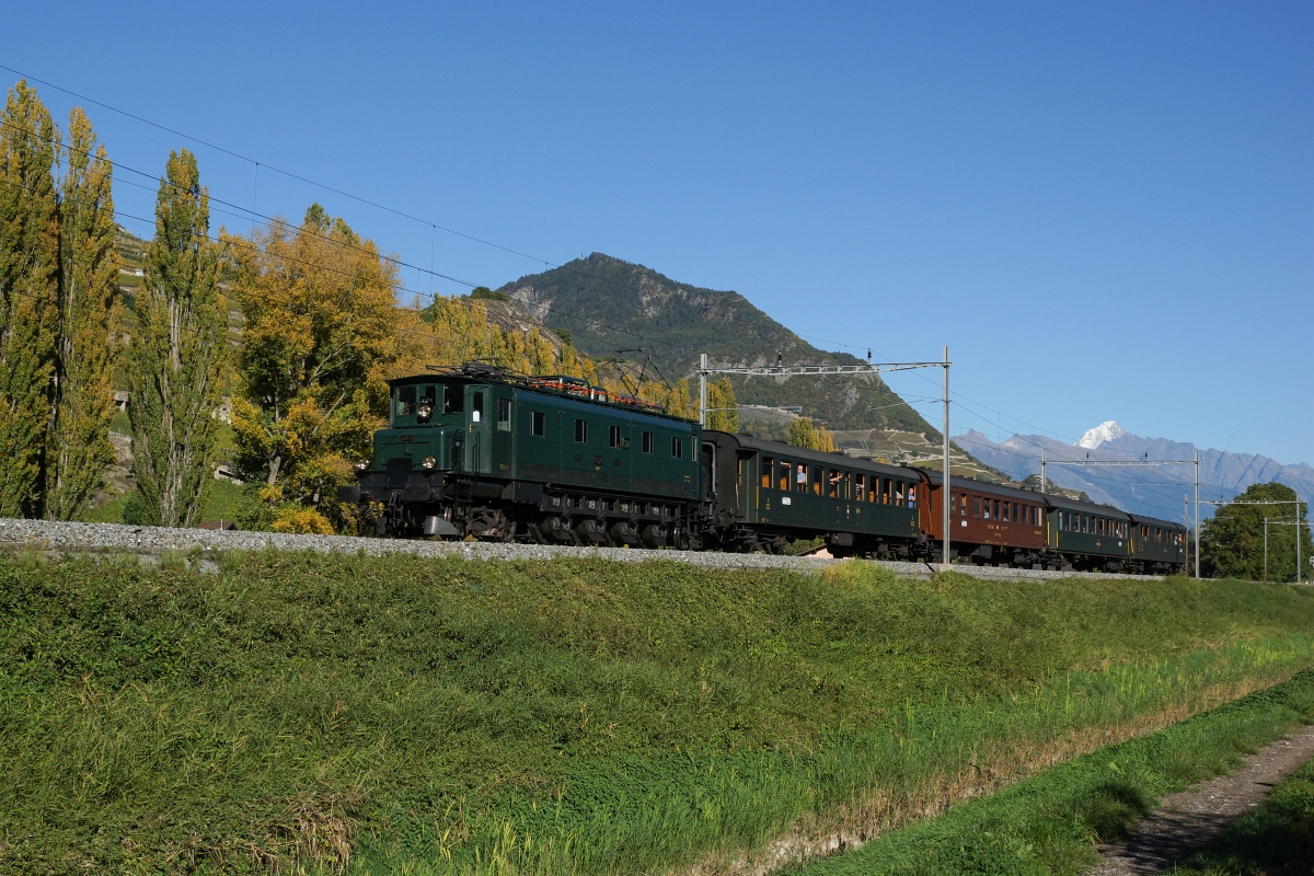 St-Léonard, 18.10.2014, 15:37 SBB Ae 47 10976 14.jpg