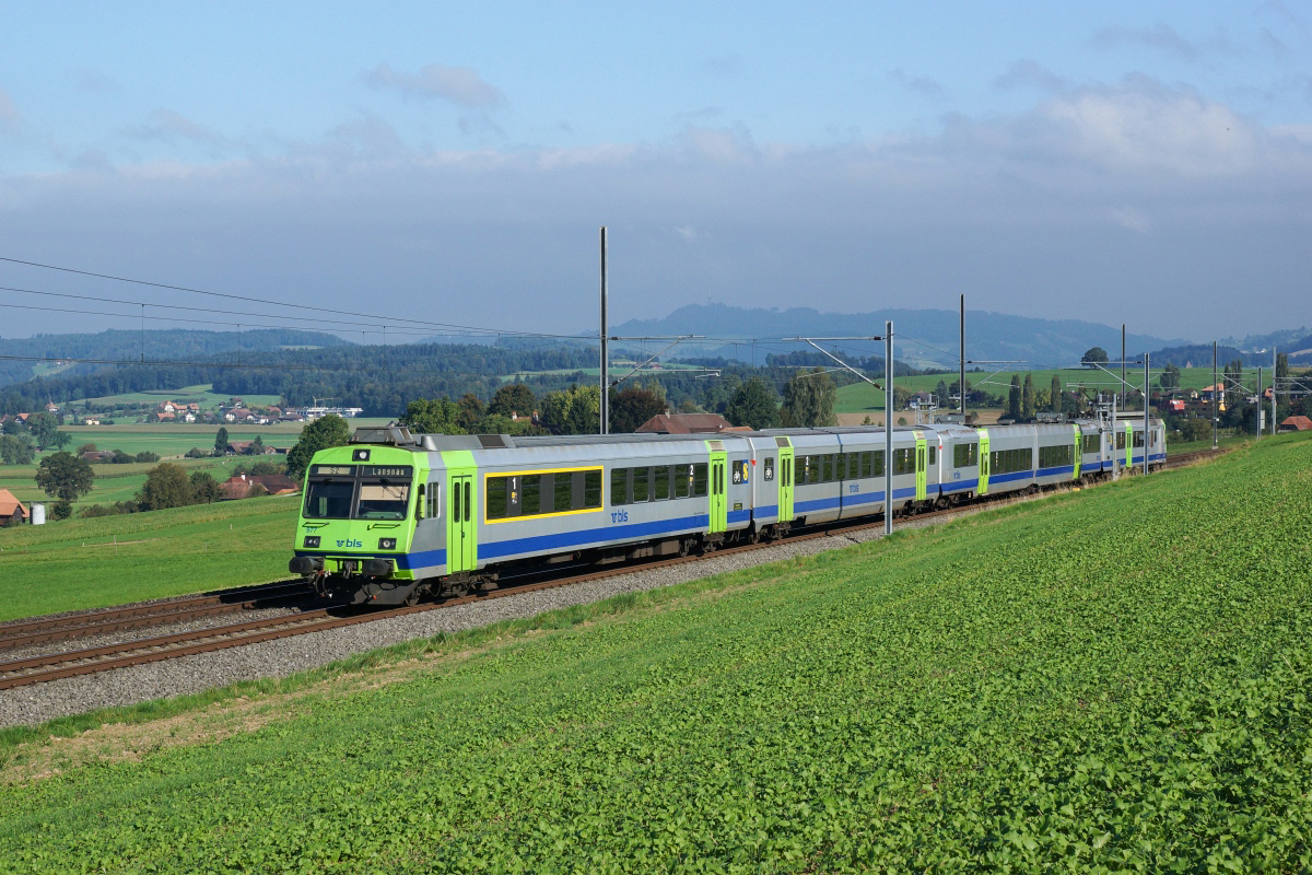 Tägertschi, 14.09.2014, 09:58 BLS ABt 50 85 80-35 977-8 02.jpg