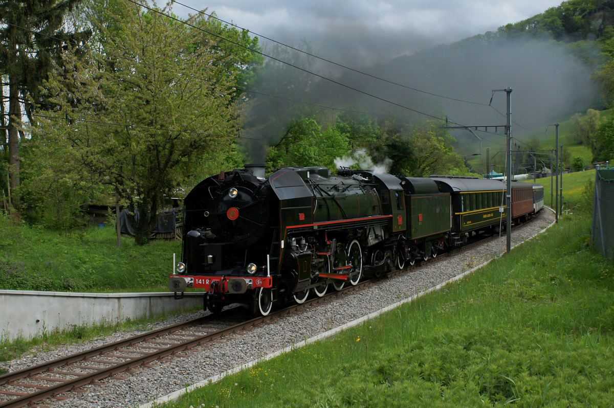 Trimbach, 11.05.2013, 15:23 Mikado 141 R 1244 18.jpg