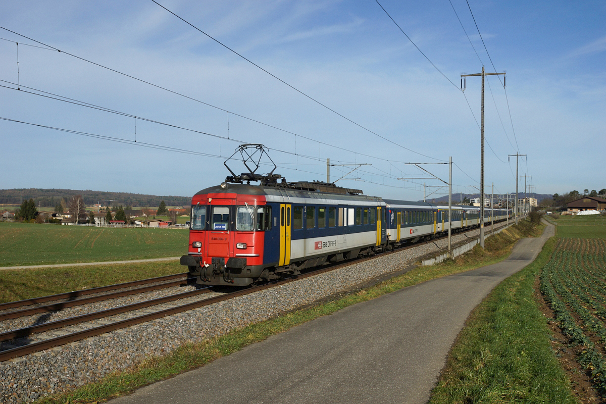 Niederglatt, 31.12.2012, 12:02 SBB RBe 540 056-9 5.jpg