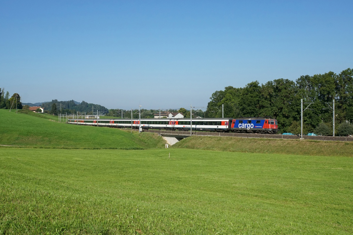 Gossau, 13.09.2016, 10:08 SBB Re 421 392-2 5.jpg