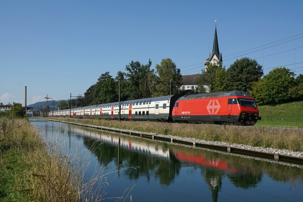 Bürglen, 13.09.2016, 15:03 SBB Re 460 082-1 Ceresio 10.jpg