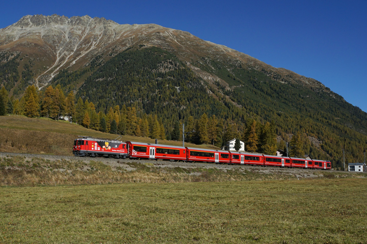 Bever, 16.10.2016, 11:05 RhB Ge 44 2 629 Neubau Albulatunnel 02.jpg