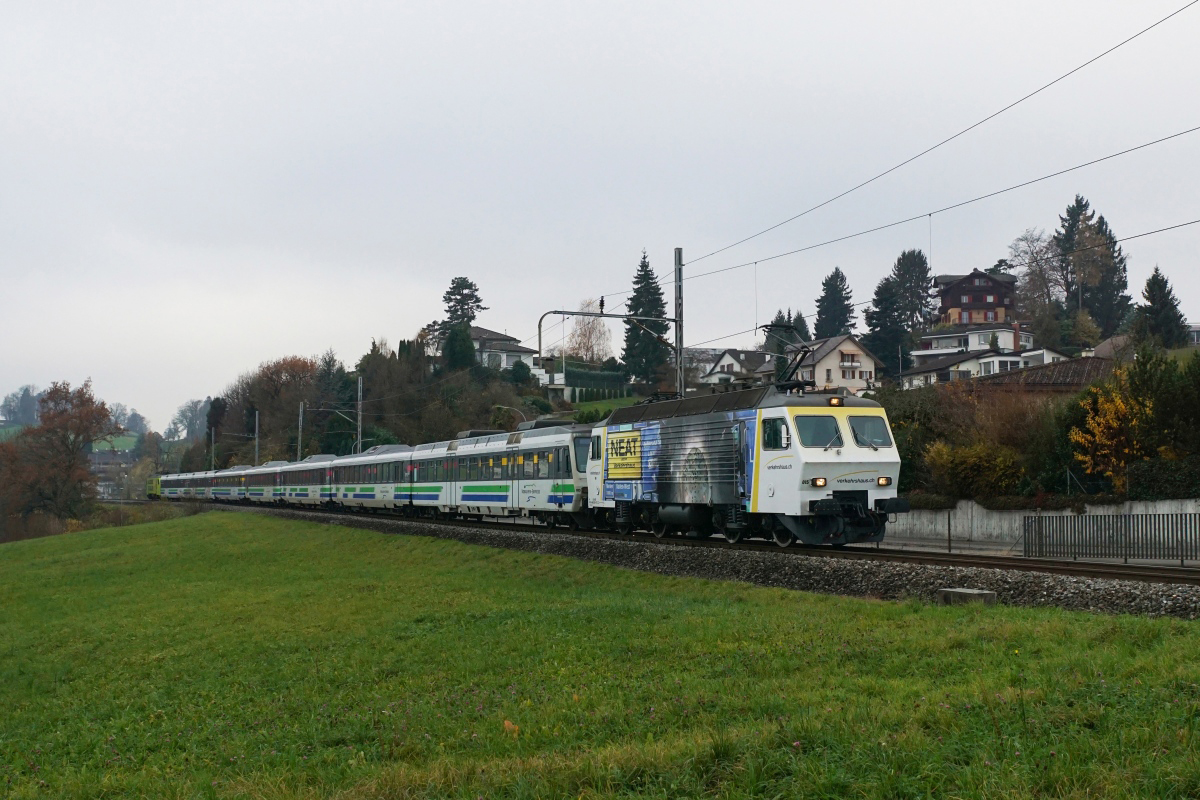 Meggen Zentrum, 26.11.2016, 10:51 SOB Re 446 015-0 NEAT - jetzt im Verkehrshaus 02.jpg