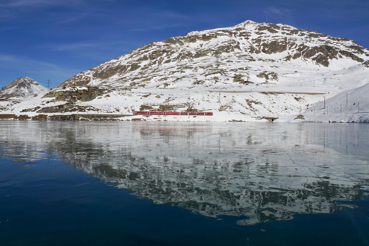 Ospizio Bernina, 17.12.2016, 11:32 RhB ABe 44 3 55 Diavolezza 54 Hakone 04.jpg