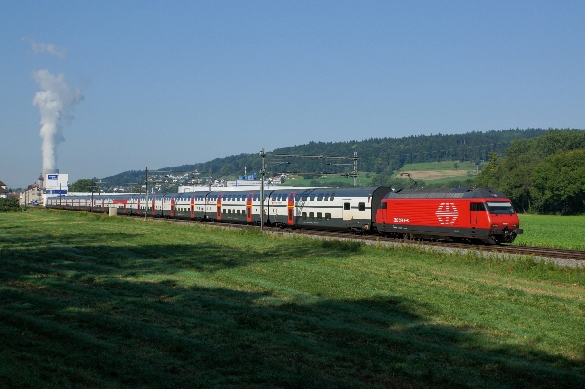 Schönenwerd, 19.08.2012, 10:02 SBB Re 460 002-9 Seeland 1.JPG