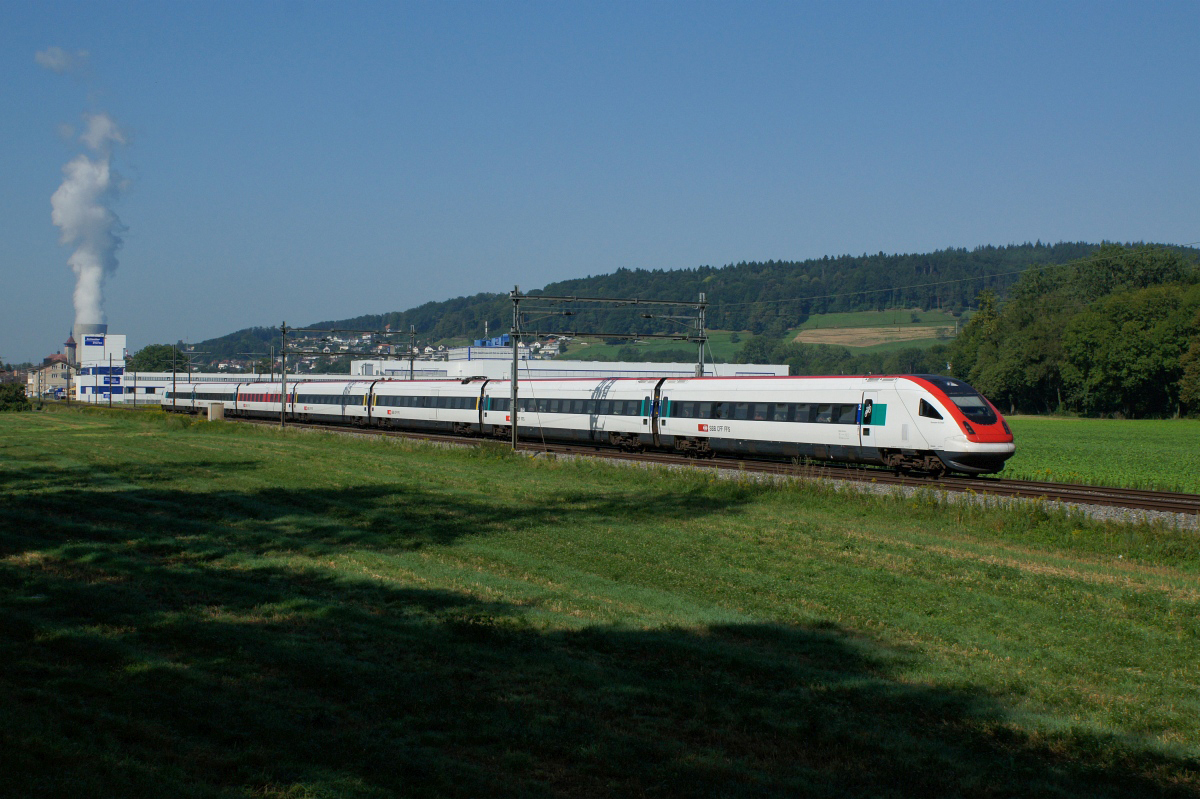 Schönenwerd, 19.08.2012, 10:26 SBB RABDe 500 003-9 Germaine de Stael 11.JPG