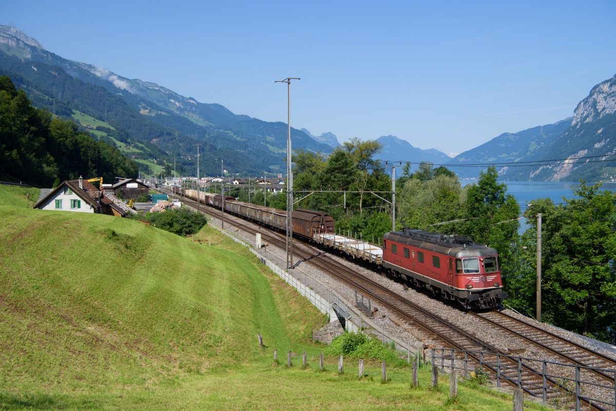 Unterterzen, 21.07.2017, 10:19 SBB Re 66 11626 Zollikofen 6.jpg