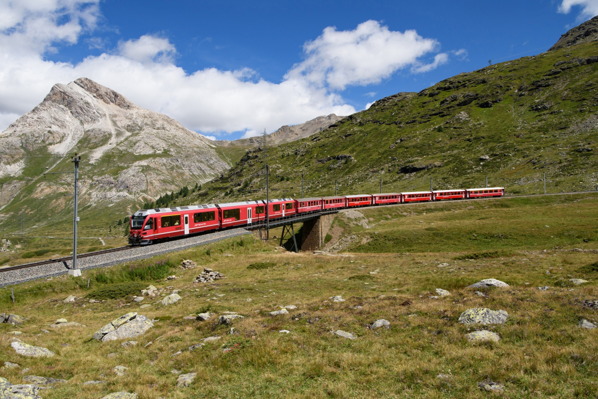 Bernina Lagalb, 13.08.2017, 12:37 RhB ABe 812 3507 Benedegt Fontana 08.jpg