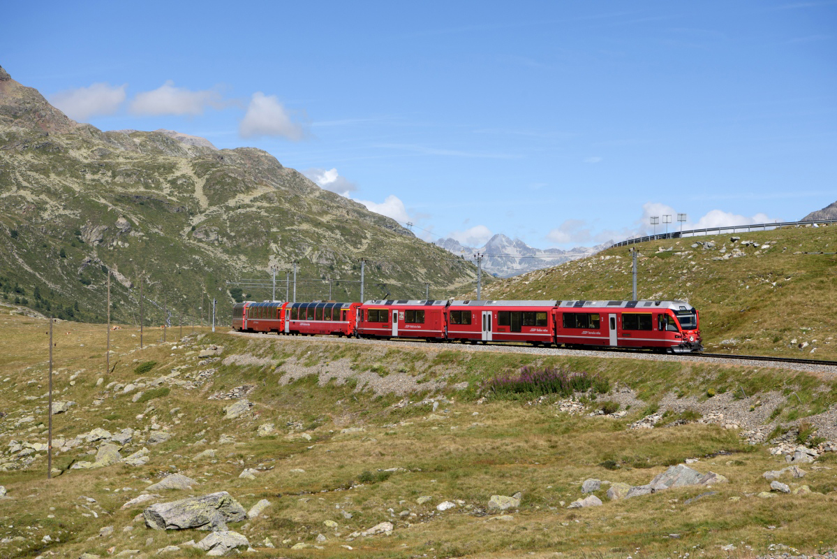 Ospizio Bernina, 13.08.2017, 10:53 RhB ABe 812 3515 Alois Garigiet 9.jpg
