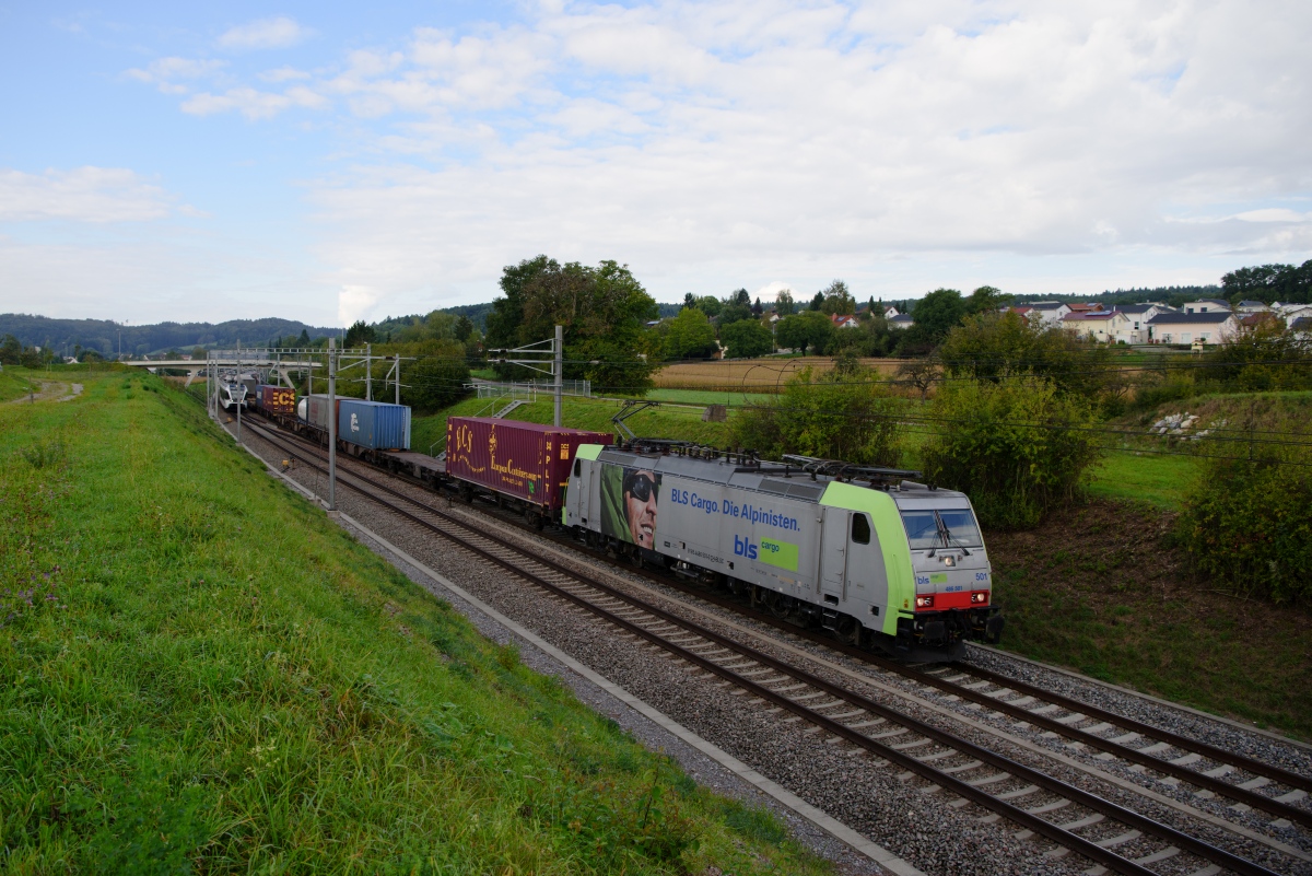 Jestetten (D), 16.09.2017, 10:11 BLS Re 486 501-0 4.jpg