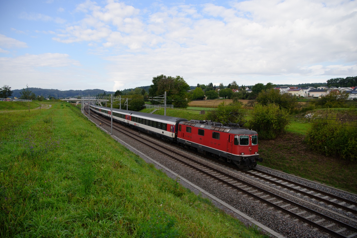 Jestetten (D), 16.09.2017, 10:07 SBB Re 44 2 11132 04.jpg
