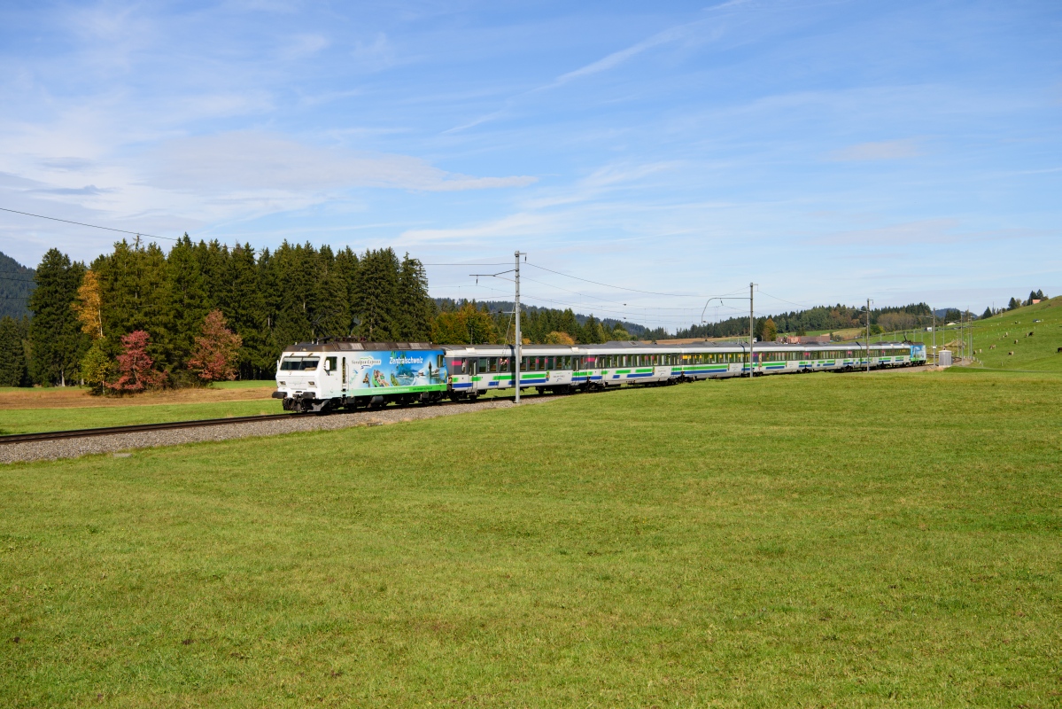 Altmatt, 07.10.2017, 14:39 SOB Re 456 091-8 Voralpen-Express 14.jpg