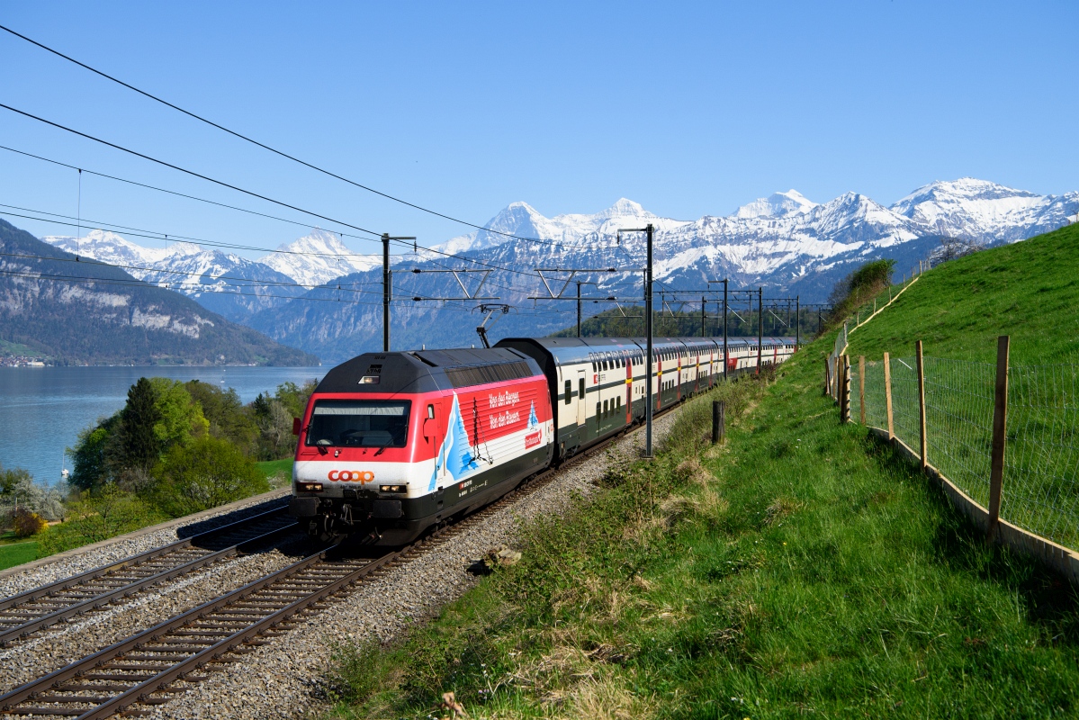 Einigen, 19.04.2018, 16:26 SBB Re 460 065-6 Coop pro Montagna 02.jpg