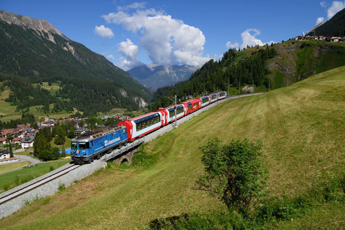 Bergün, 30.06.2018, 10:04 RhB Ge 44 2 619 Südostschweiz 12.jpg