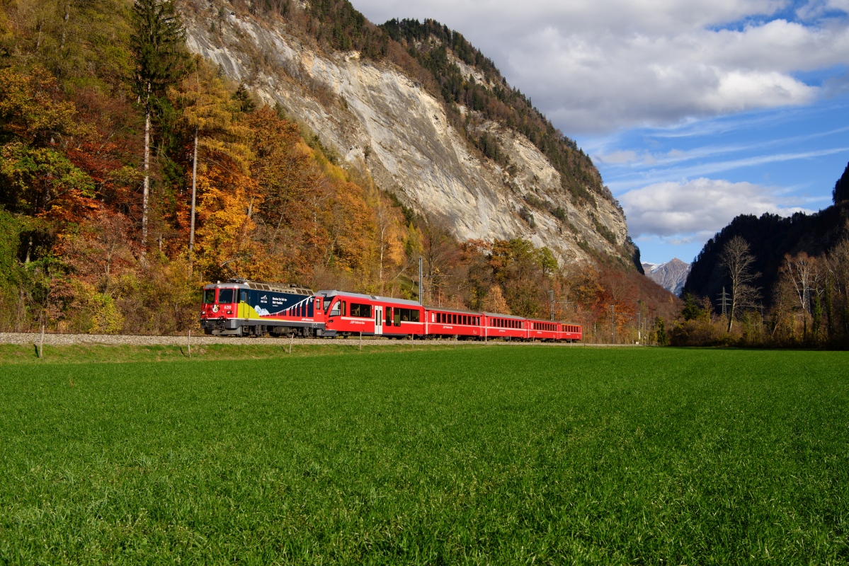 Malans, 11.11.2018, 14:32 RhB Ge 44 2 620 RhB Club 02.jpg